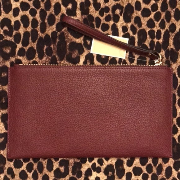 Brand New Michael Kors Genuine Leather Large Zip Clutch Wristlet in Merlot - Picture 8 of 13